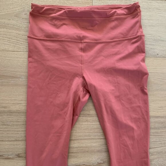 Athleta Accelerate Crop MP - Picture 4 of 6